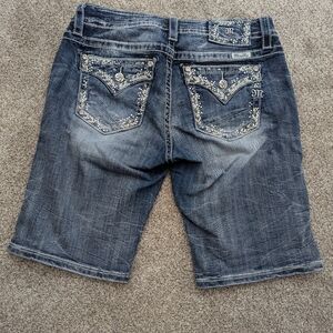 Miss Me Bermuda Shorts size 28
